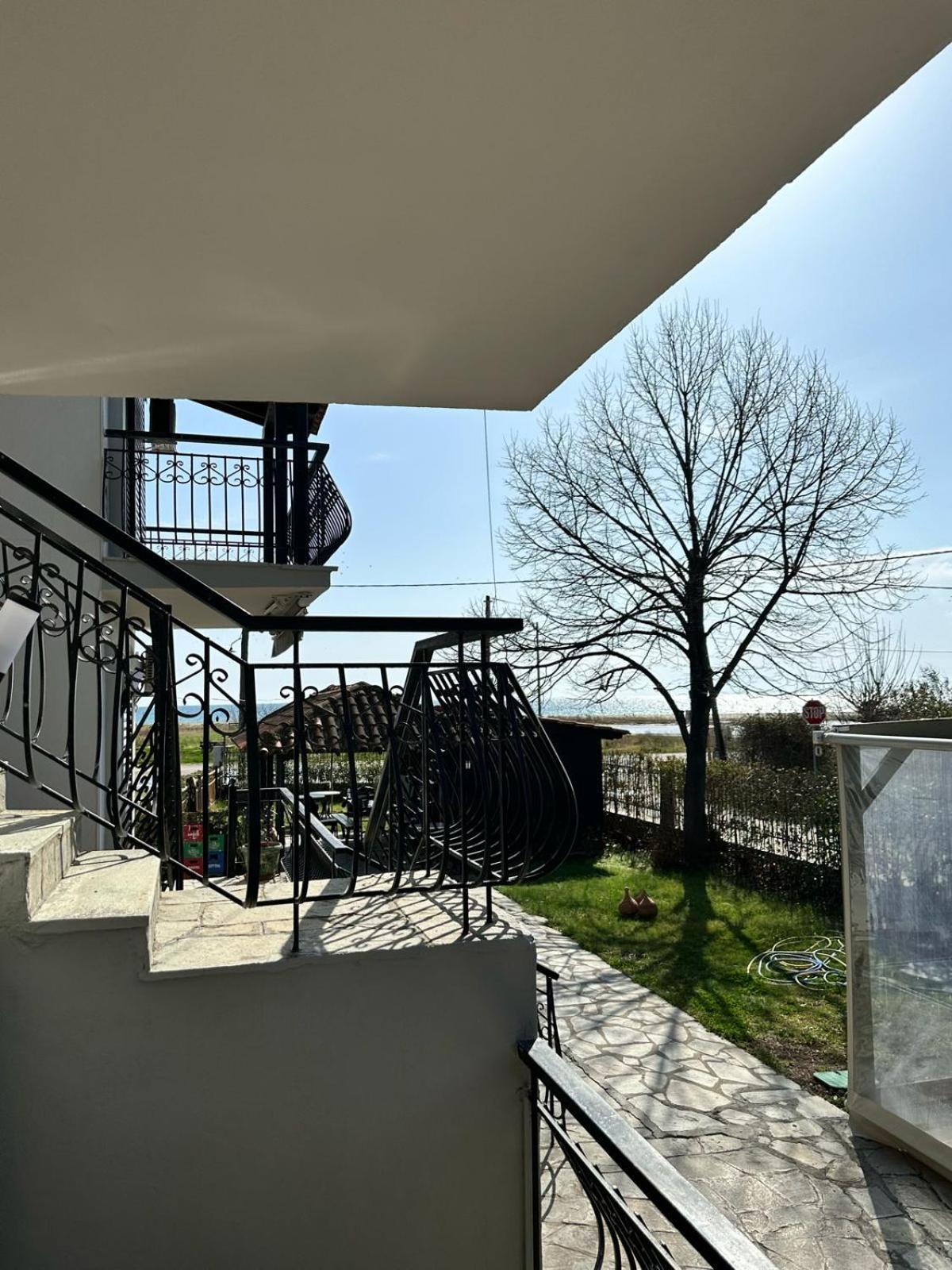 Nea Kallikrateia Room Nine 9 Beachfront Apartments מראה חיצוני תמונה