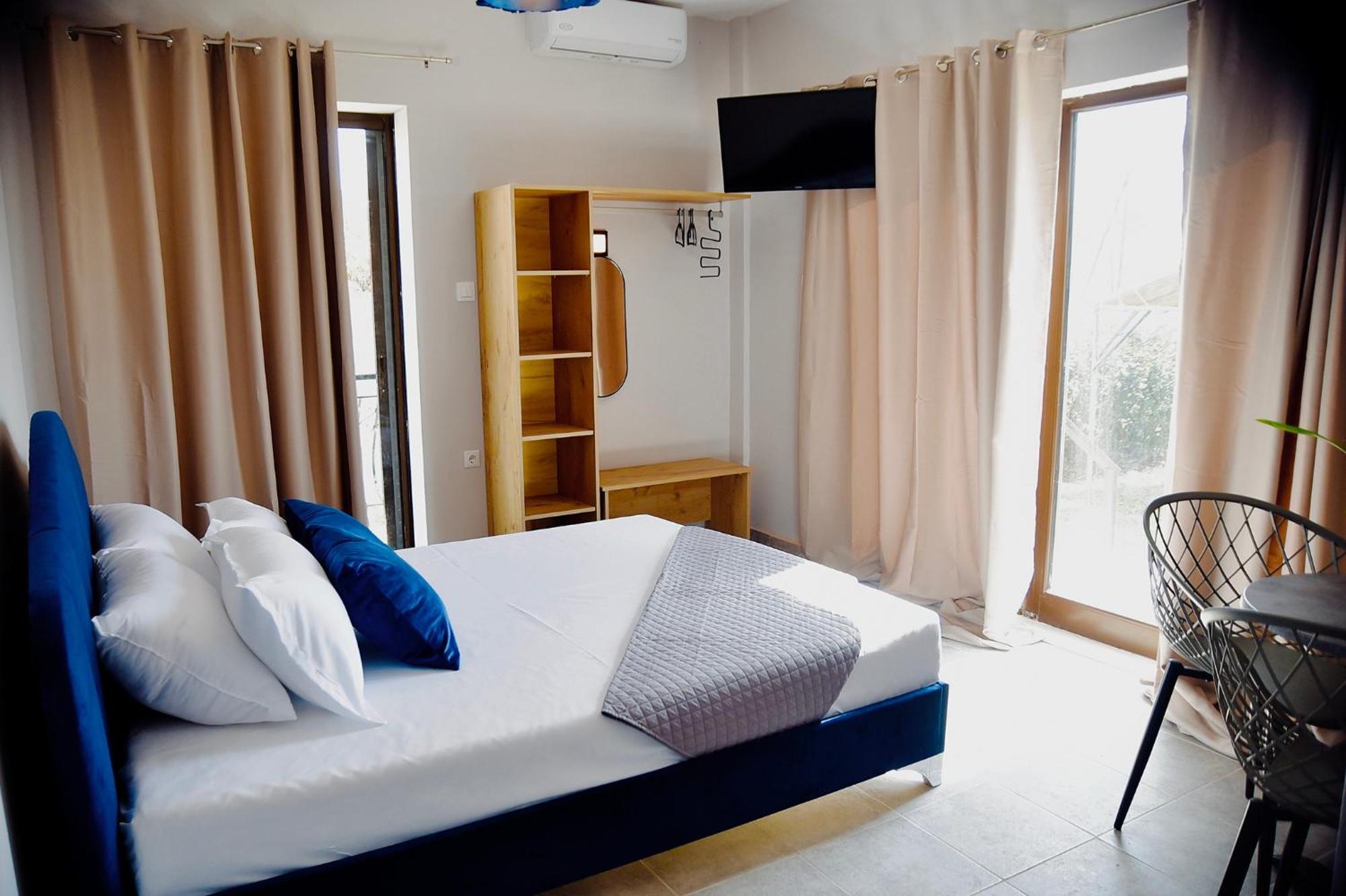 Nea Kallikrateia Room Nine 9 Beachfront Apartments מראה חיצוני תמונה