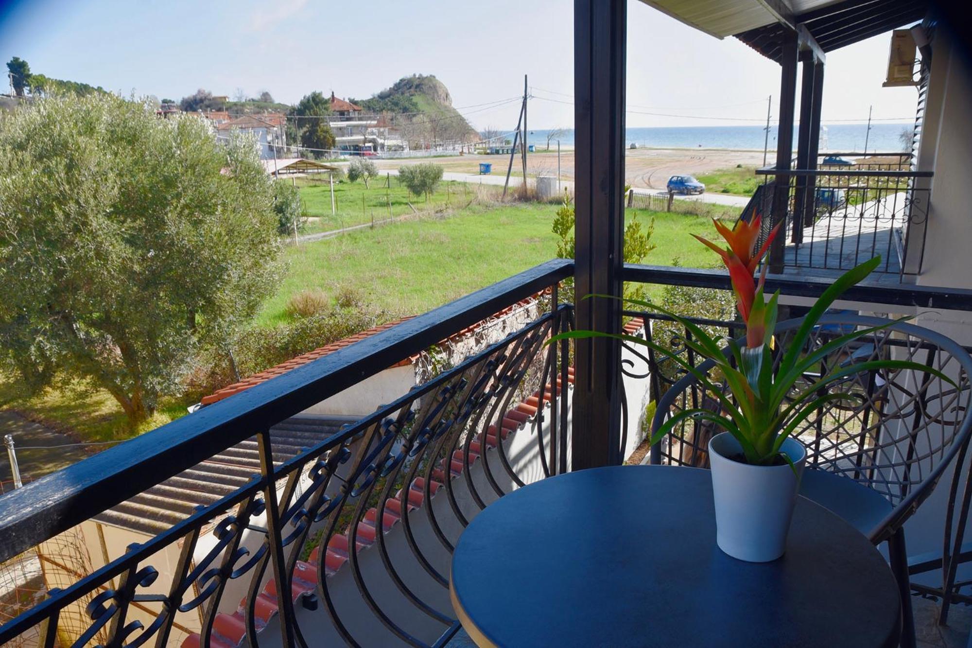 Nea Kallikrateia Room Nine 9 Beachfront Apartments מראה חיצוני תמונה
