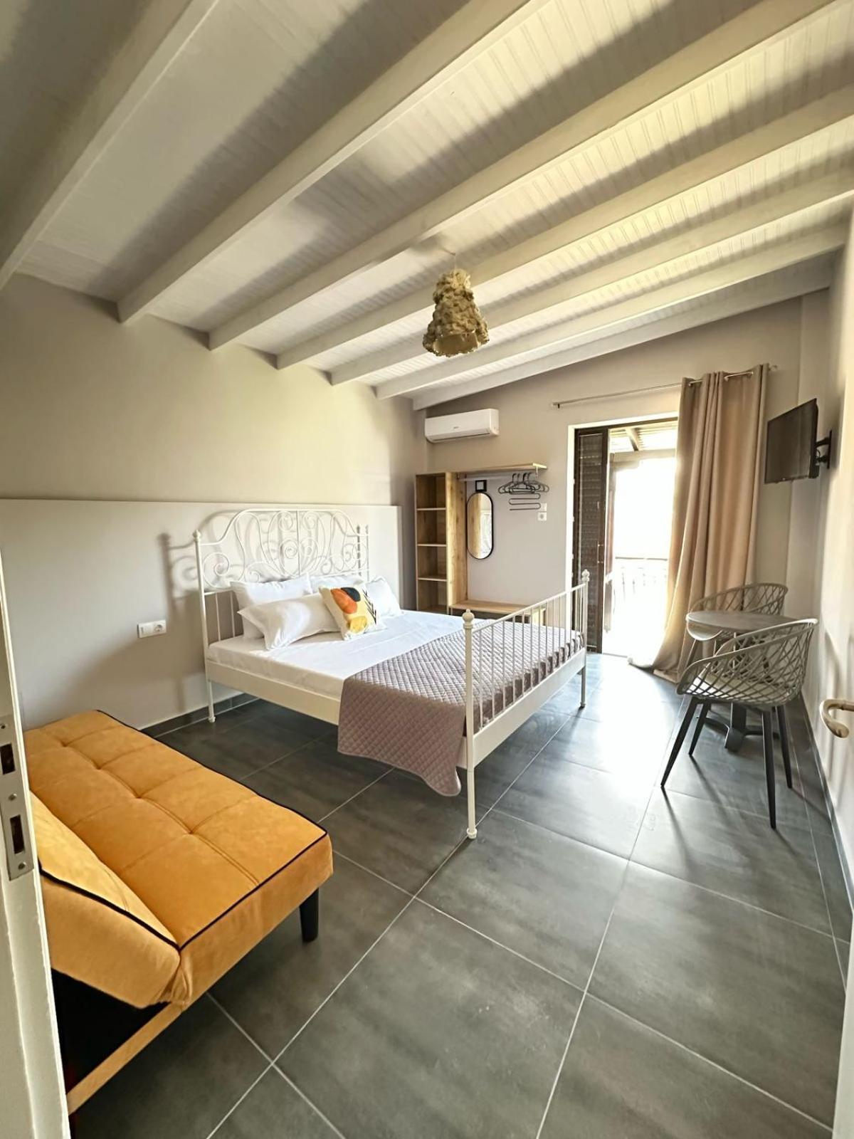 Nea Kallikrateia Room Nine 9 Beachfront Apartments מראה חיצוני תמונה